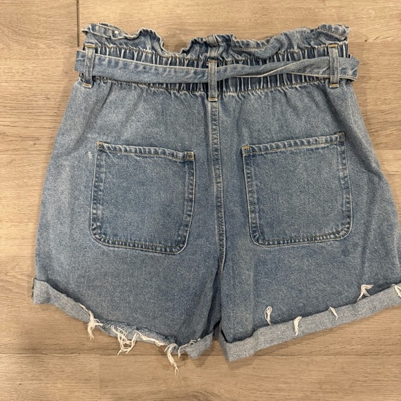 Love Tree Denim High Waisted Paper Bag Shorts With Tie Waist Size Medium - Picture 4 of 5
